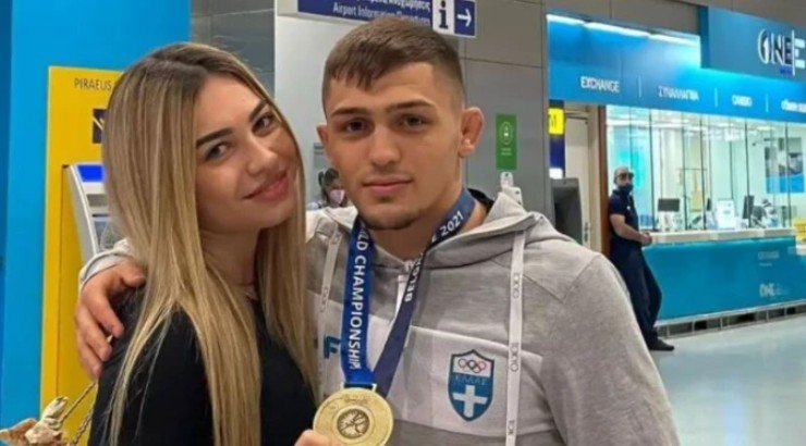 Πιλίδης - Καρπουζίδου: Έγιναν γονείς - Η κόρη τους ήταν στον γαμο και δεν το πήραμε χαμπάρι [βίντεο]