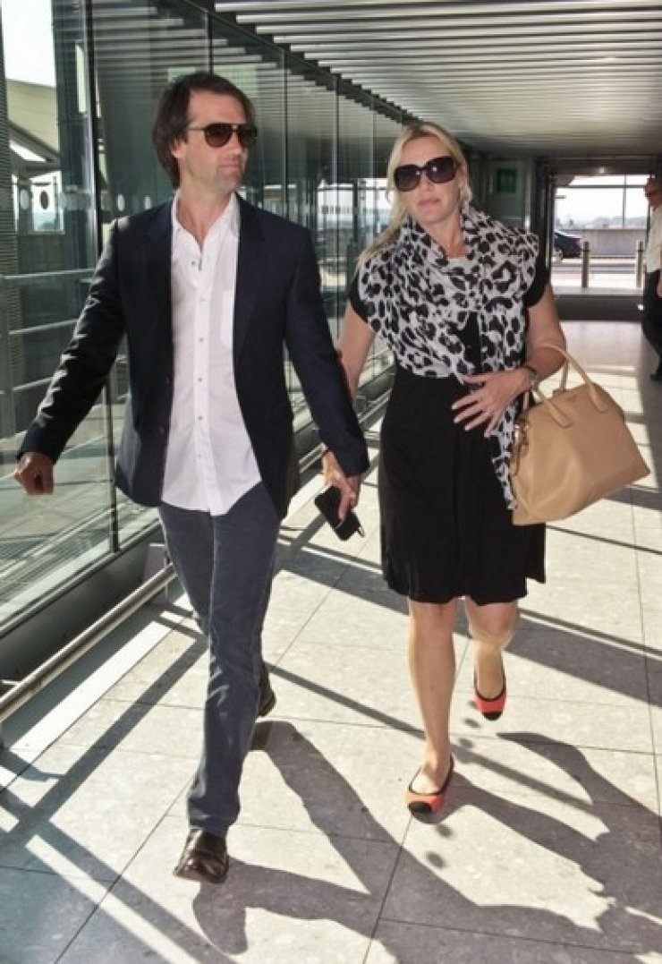 Kate Winslet: Οι πρώτες φωτό με φουσκωμένη κοιλίτσα