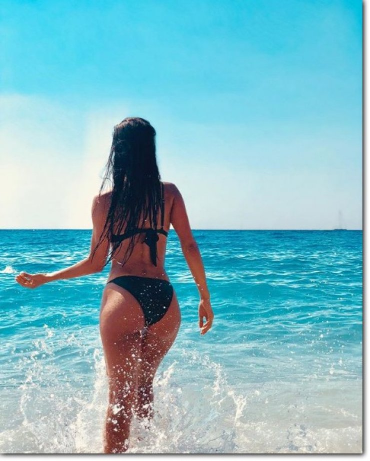 Η σέξι Κύπρια ερωτεύτηκε και μας έδειξε τον κούκλο σύντροφό της!