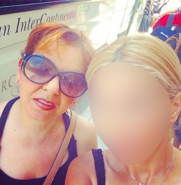 Πρωταγωνίστρια του "Μπρούσκο" έβγαλε selfie μαζί με τη μητέρα της