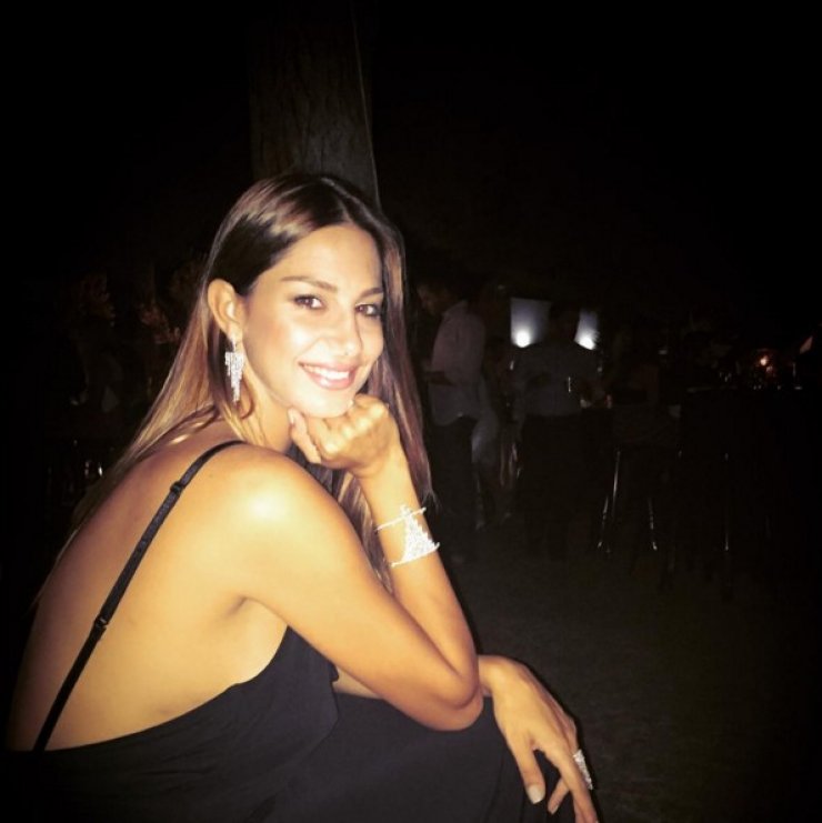 Κωνσταντίνα Ευριπίδου: Η πρώτη βόλτα με την κόρη της! [εικόνες]