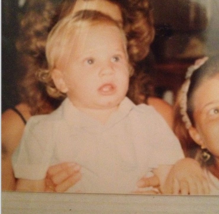 Αναγνωρίζετε ποιος είναι αυτός ο μικρός; 