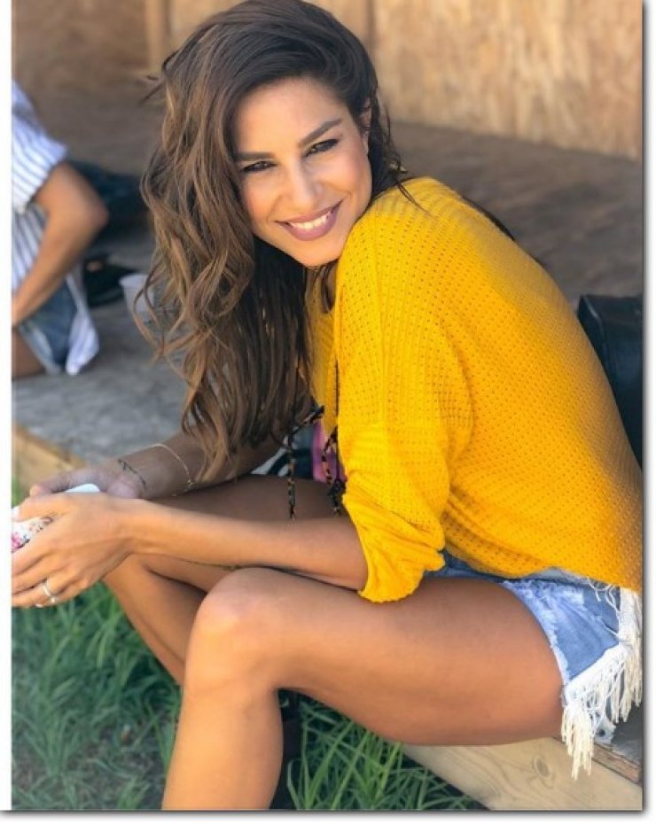 Κωνσταντίνα Ευριπίδου: Πόσταρε φωτογραφία με την μητέρα της πριν πολλά χρόνια!