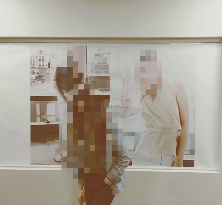 Bόλτα επώνυμης Κύπριας με το νεογέννητο γιο της