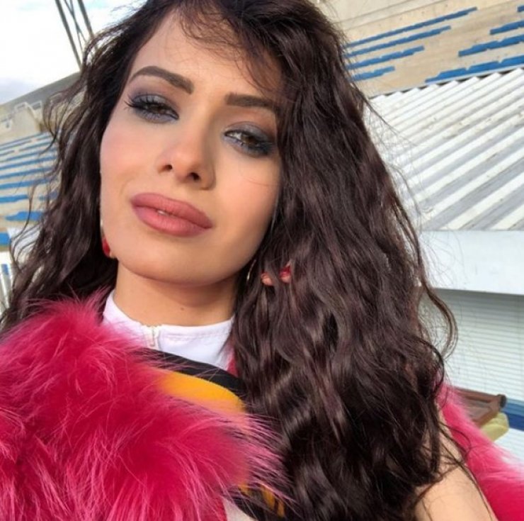 Απίστευτο: Δείτε το ανατρεπτικό νυφικό που επέλεξε η Μαρία Κορτζιά