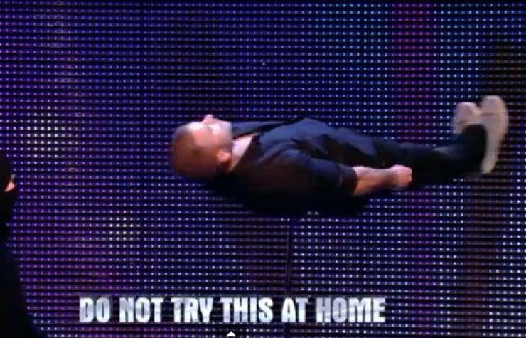  ΣΟΚ: Σφάχτηκε μπροστά στο κοινό στο Βρετανία έχεις ταλέντο [βίντεο]