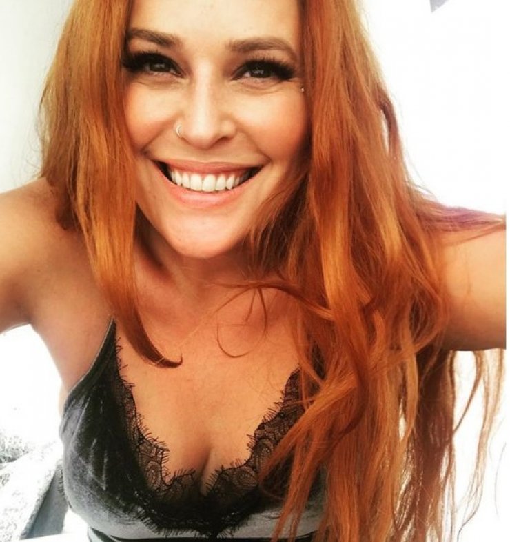 Το τόλμησε! Δείτε τη Σίσσυ Χρηστίδου με κατάξανθα μαλλιά