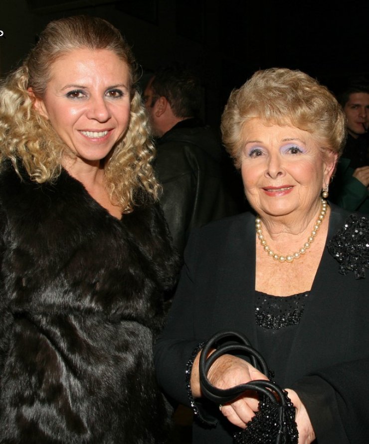 Βέφα Αλεξιάδου: Οι νέες φωτογραφίες και το συγκινητικό μήνυμα "Τα δάκρυα καίνε"