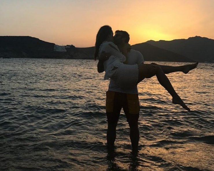 Διαζύγιο βόμβα στη showbiz που δεν περιμένε κανείς