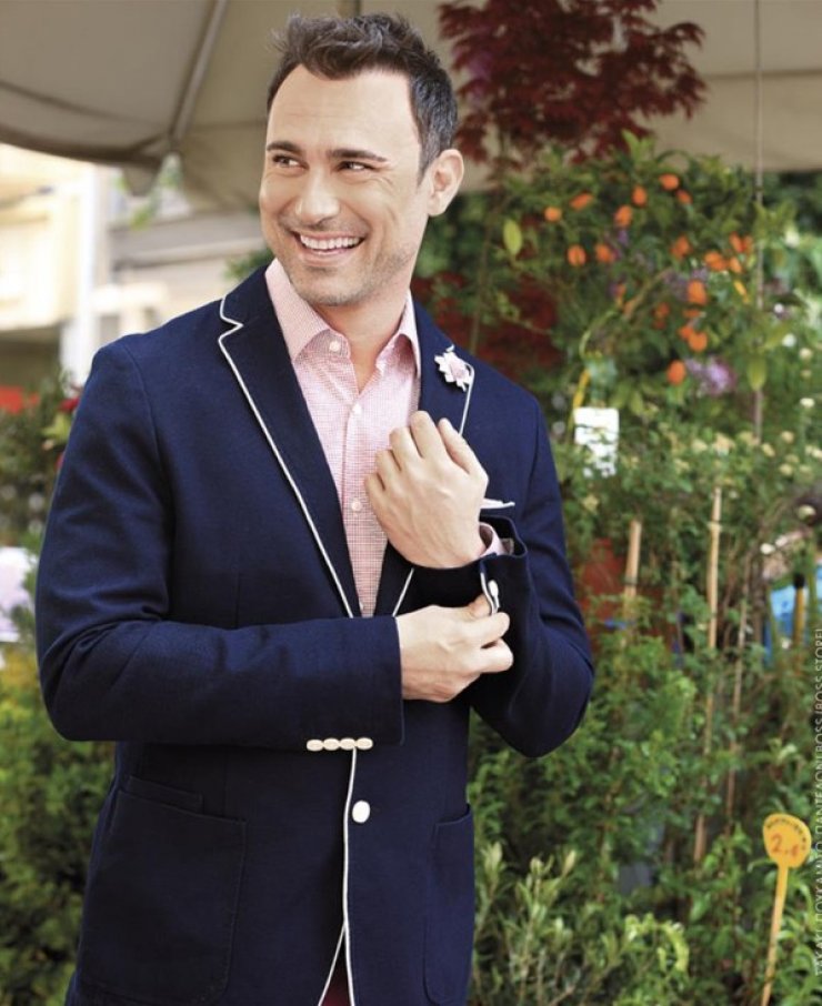 Όλα όσα δεν ξέραμε για τον… σύντροφο του Καπουτζίδη!