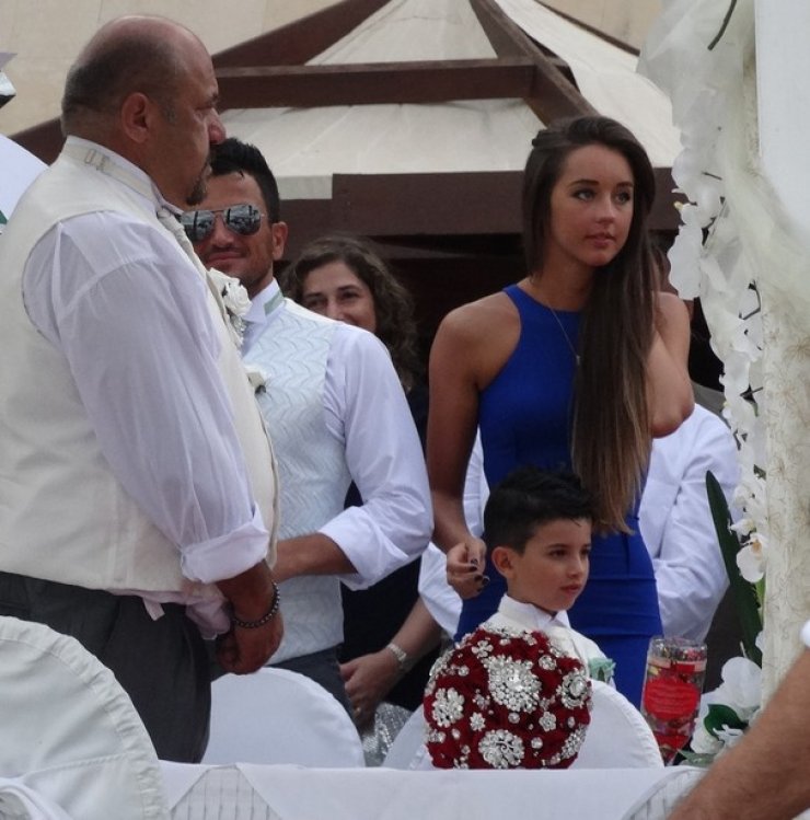 Peter Andre: Πάντρεψε μυστικά τον αδερφό του στην Κύπρο!