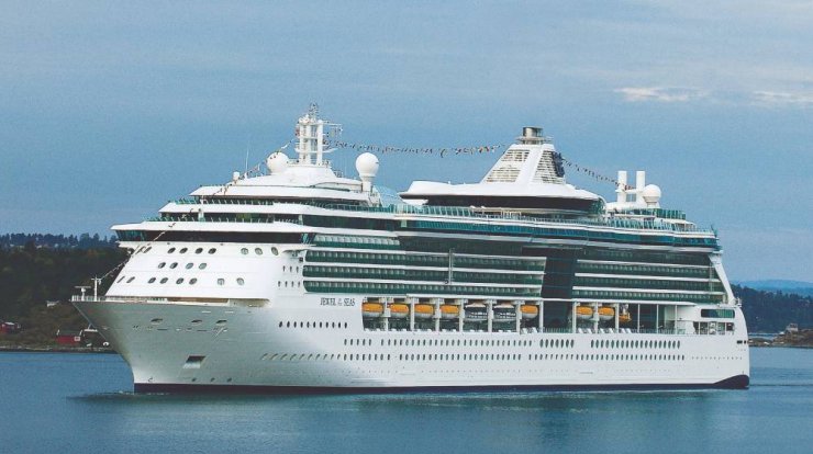 Royal Caribbean: Το πρόγραμμα κρουαζιέρων με το Jewel of the Seas συνεχίζεται με αμείωτο ρυθμό 