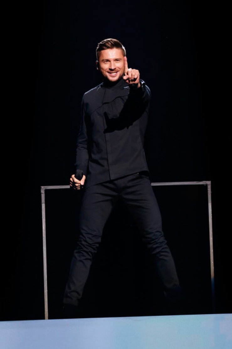 Το άγνωστο παρελθόν του εκπροσώπου της Ρωσίας στην Eurovision σε ταινία πορνό!