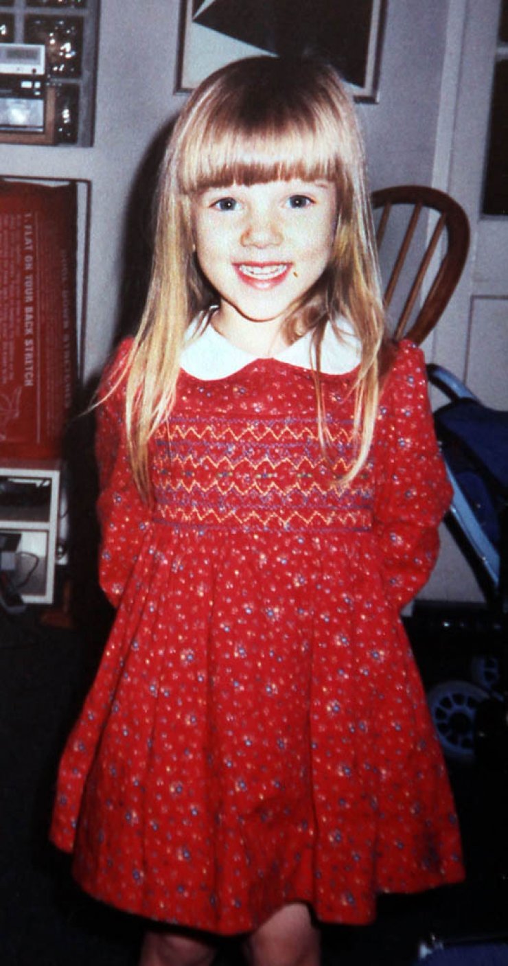 Ποια διάσημη ηθοποιός είναι αυτή η μικρή;