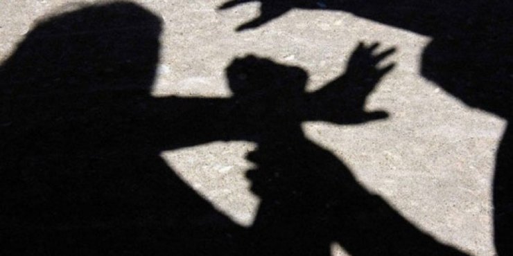 Μασκοφόροι επιτέθηκαν εναντίον 56χρονής μέσα στην οικία της