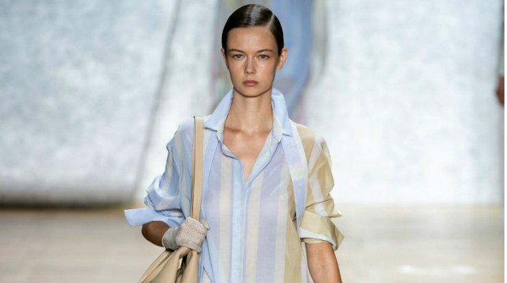 Πουκάμισo: Αυτό το στυλ θα φοράς αυτό το καλοκαίρι στη θέση του t-shirt