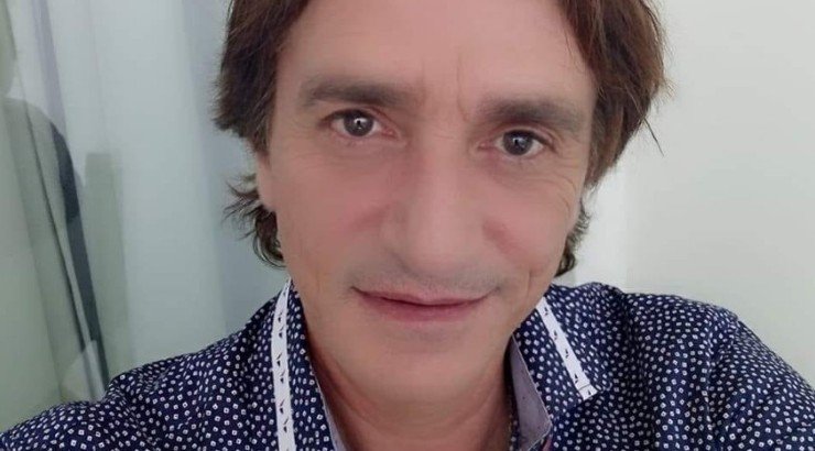 Kώστας Σχοινιού: Πέθανε εν ώρα παράστασης το αγαπημένο του πρόσωπο - Η ανάρτησή του