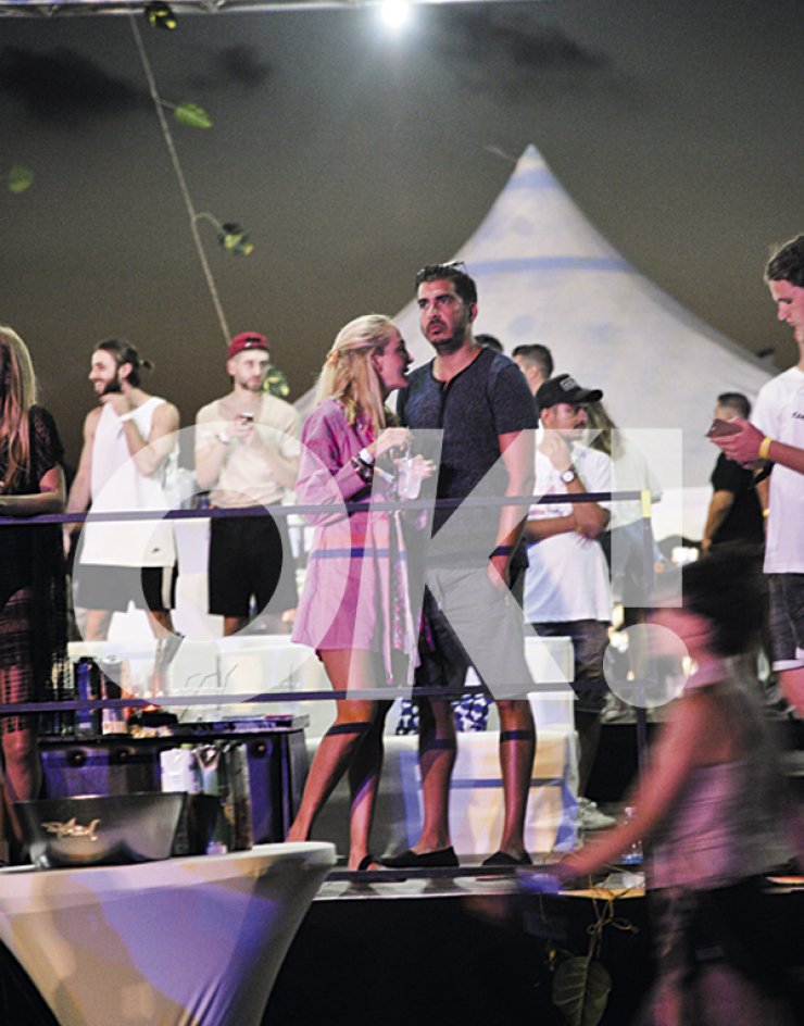 Σύλβια Μαυροπούλου - Μιχάλης Μιχαηλίδης: Οι  πρώτες επίσημες φωτογραφίες του έρωτά τους