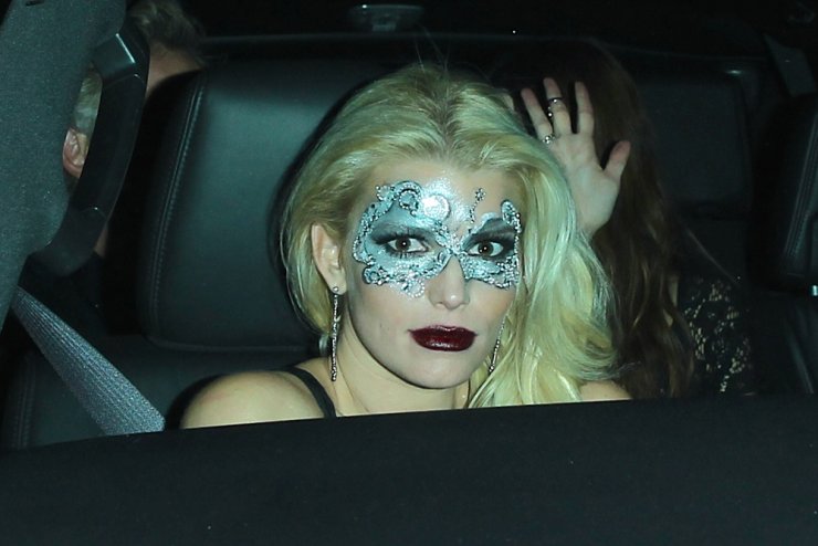 Πως εντυπωσίασε η Jessica Simpson σε πρόσφατη εμφάνισή της; [εικόνες]