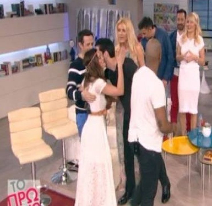 Συνατσάκη – Στρατής: Η συνάντηση on air μετά τον χωρισμό! [βίντεο]