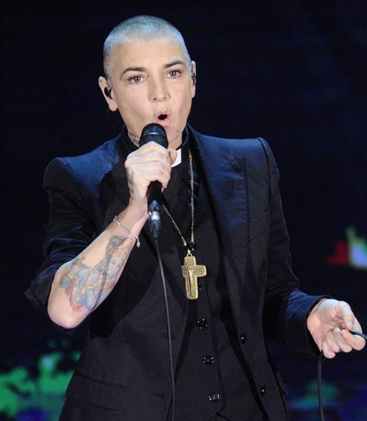 Η συγκλονιστική εξομολόγηση της Sinead O’Connor για την σεξουαλική κακοποίηση από τη μητέρα της