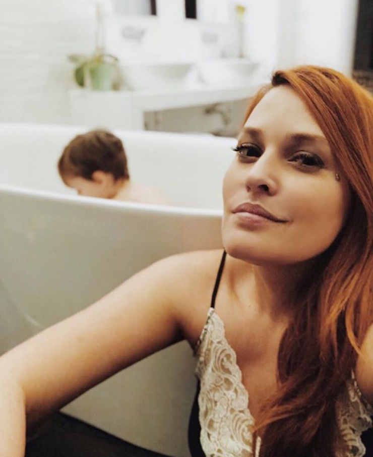 Απλά τέλειος! Δείτε το μικρό γιο της Σίσσυς Χρηστίδου να τραγουδάει το αγαπημένο το αγγλικό τραγούδι!