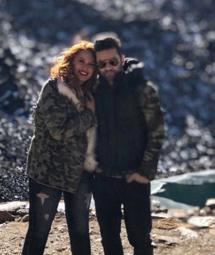 Ουπς! Η Σίσσυ Χρηστίδου απαθανάτισε το Θοδωρή Μαραντίνη μόνο με την πετσέτα του μπάνιου! [βίντεο]