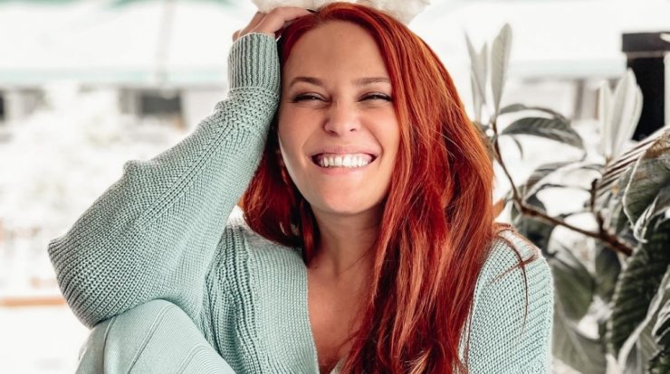 Σίσσυ Χρηστίδου: Ποζάρει πρώτη φορά μέσα στο καινούργιο της σπίτι [εικόνα]