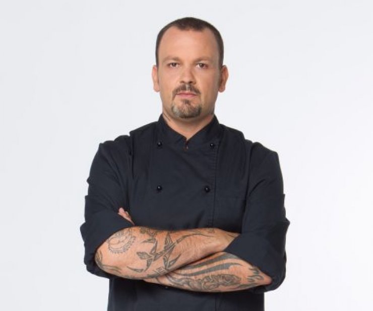 Δημήτρης Σκαρμούτσος: "Έπινα πολύ και έκανα χρήση ναρκωτικών"