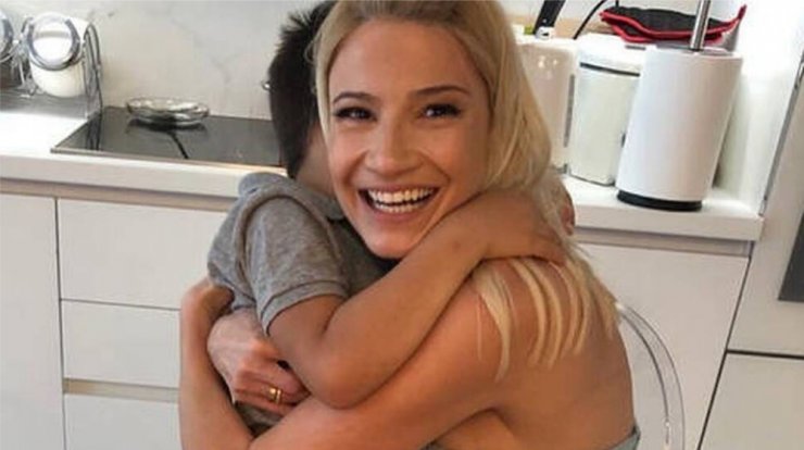 Φαίη Σκορδά: Η γευστική έκπληξη που της ετοίμασε ο γιος της και την ξετρέλανε [βίντεο]