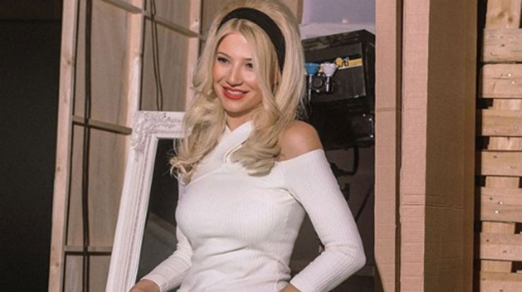 Γνωστός Έλληνας τραγουδιστής αποκάλυψε στην εκπομπή της Φαίης Σκορδά τον χωρισμό του