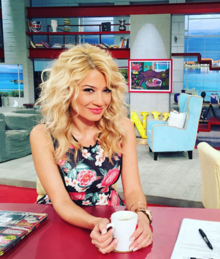 Τα δάκρυα της Φαίης Σκορδά on camera για την απώλεια του πεθερού της!