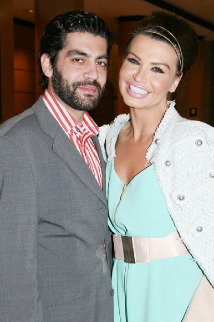 Δείτε την κούκλα κόρη της Νίνας Λοτσάρη και του Κωνσταντίνου Σκορδάλη!