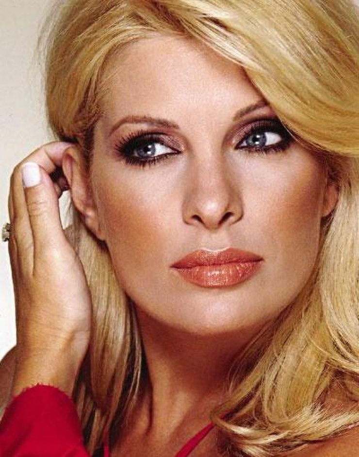 H αγωνία της Ελένης Μενεγάκη