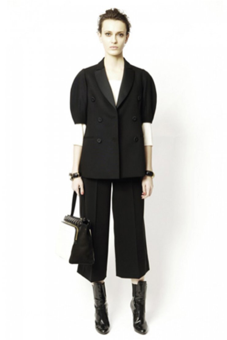 Η pre-fall collection 2013 του οίκου Moschino