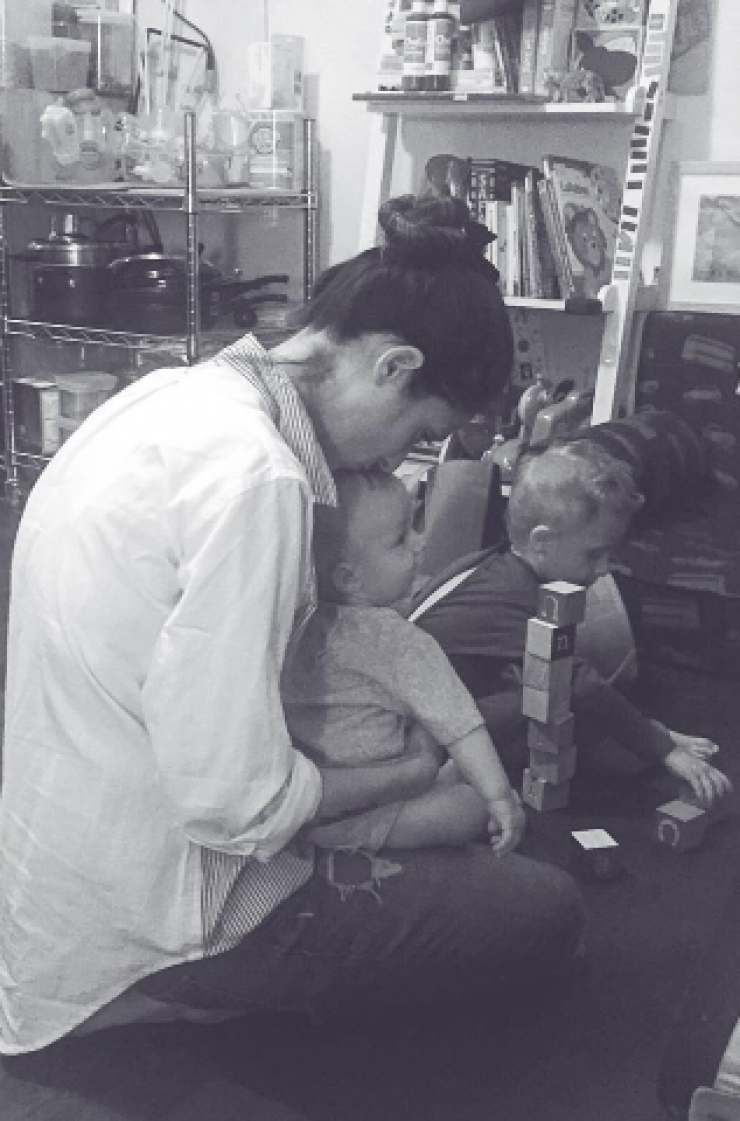 Σοφία Καρβέλα: 5+1 φορές που μας απέδειξε πως είναι cool μαμά!