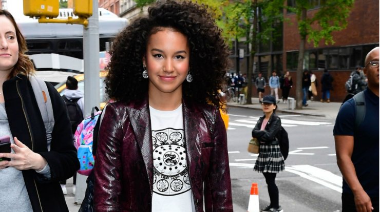 H Sofia Wylie φόρεσε TommyXZendaya στο Yahoo