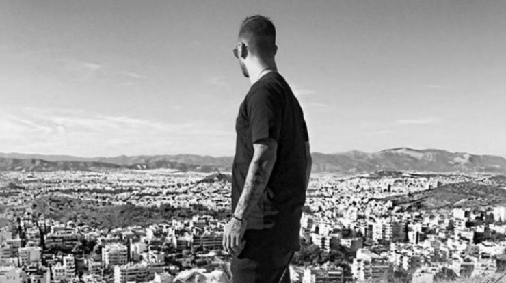 Πένθος για γνωστό Έλληνα ποδοσφαιριστή – “Έφυγε” ο πατέρας του