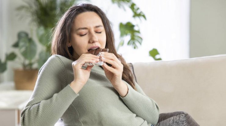 8 λόγοι για να τρώτε καθημερινά μαύρη σοκολάτα 