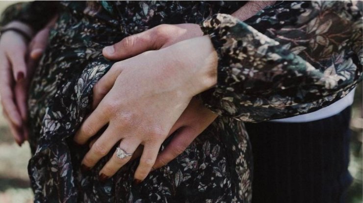 Ζευγάρι του νησιού έξι μήνες μετά τον ερχομό του γιου τους περιμένουν δεύτερο μωράκι!