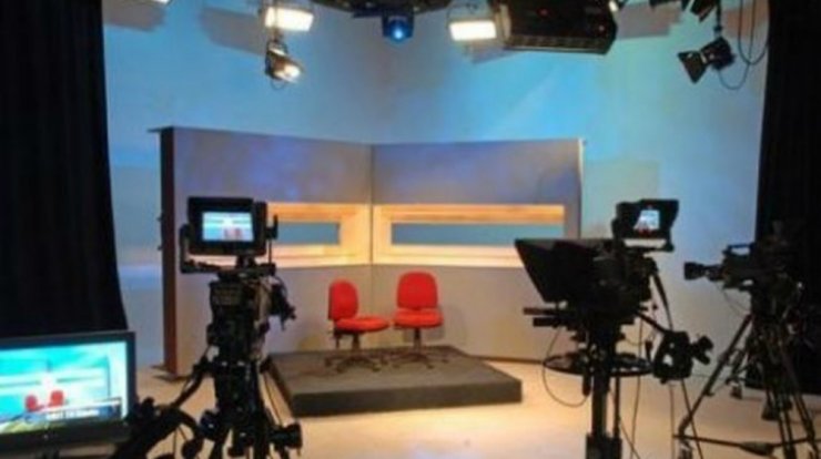 Η έκκληση Κύπριου παρουσιαστή για την μητέρα του και το πρόβλημα υγείας που αντιμετωπίζει