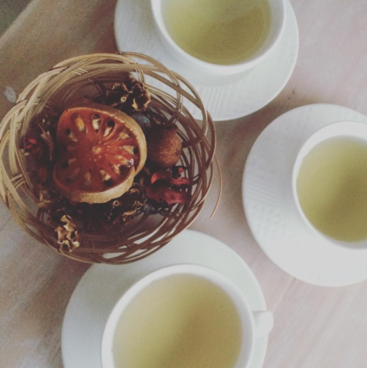 Κύπρια παρουσιάστρια κάνει spa λίγες ημέρες πριν ανέβει τα σκαλιά της εκκλησίας!