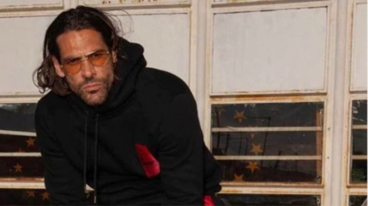 Ο Γιάννης Σπαλιάρας ρίχνει τα βέλη του: "Έπαιξα στο Netflix και το έχουν πετύχει αυτό λίγοι Έλληνες" [βίντεο]