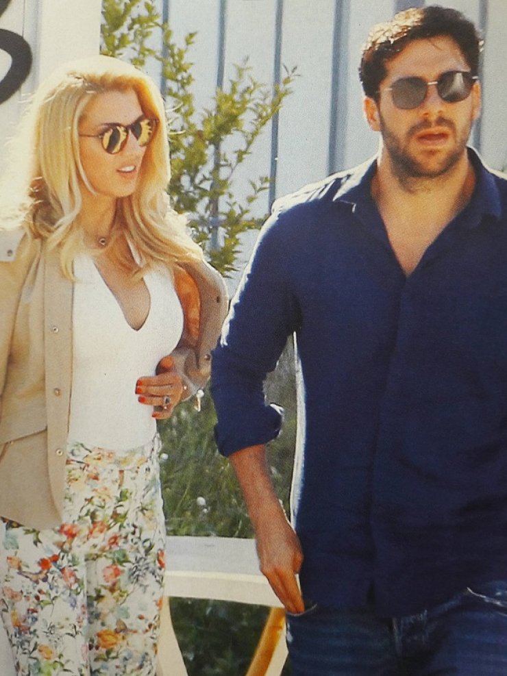 Αποκάλυψη! Με αυτή την κοπέλα φιλιόταν ο Κοτσοβός όταν του επιτέθηκε η Σπυροπούλου!