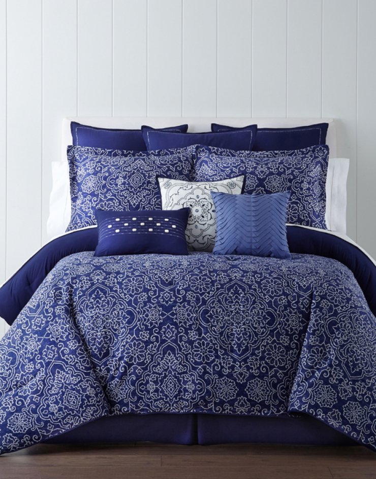 Eva Longoria: Απέκτησε τη δική της σειρά λευκών ειδών [εικόνες]