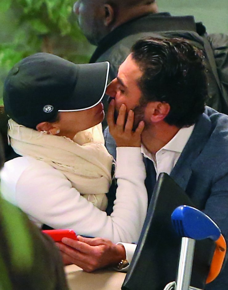 Eva Longoria: Ξετρελαμένη με το αγόρι της [εικόνες]