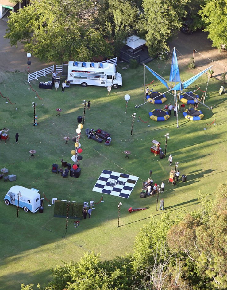 Το ανεπανάληπτο πάρτυ διάσημης τραγουδίστριας για τα 25α γενέθλιά της [εικόνες]