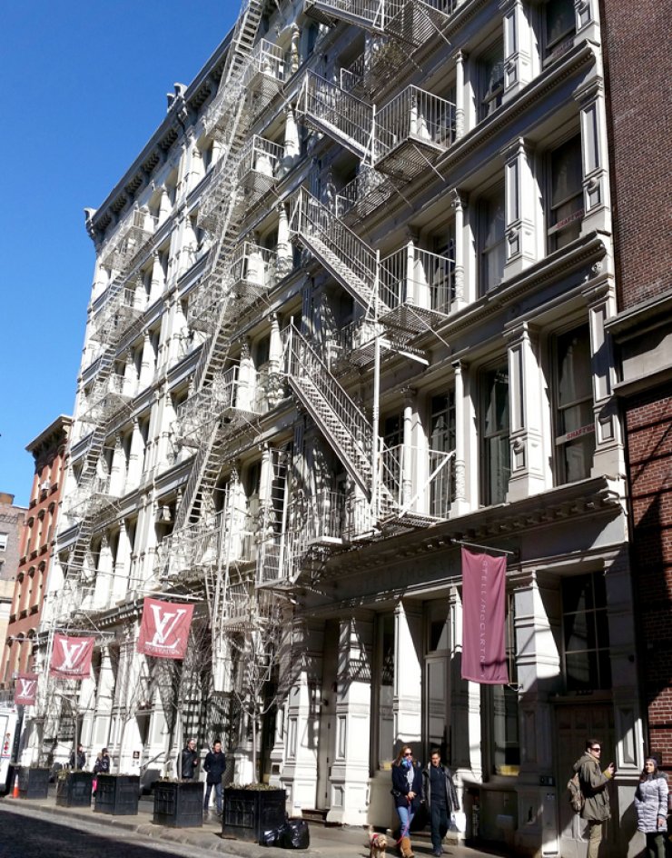 Αυτό είναι το σπίτι διάσημου τραγουδιστή αξίας 4.5 εκατομμυρίων [εικόνες]