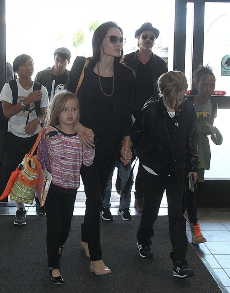 Οικογένεια Pit-Jolie: Ταξίδι στην Ευρώπη [εικόνες]