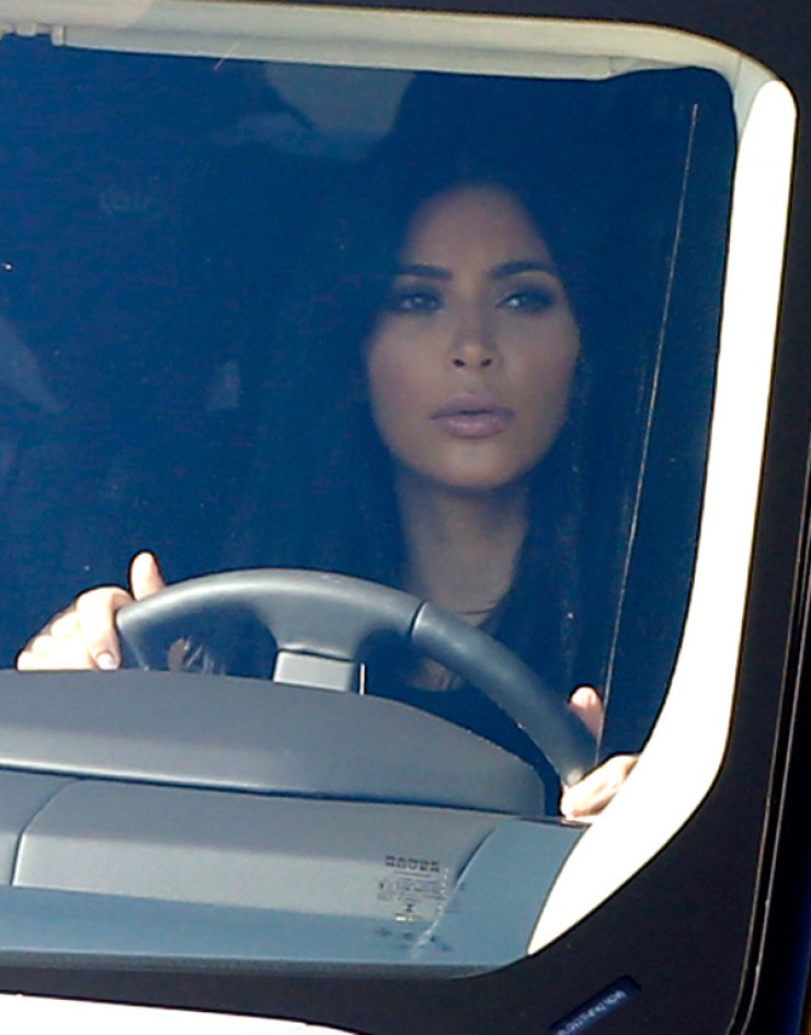 Kim Kardashian: Στηρίζει την Caitlyn Jenner σε όλα [εικόνες]